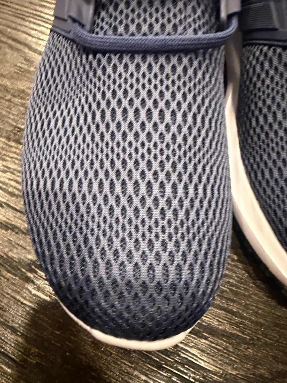 ADIDAS ULTIMASHOW SIZE 11.5 NAVY RUNNING SHOES TRAINING GYM SHOES - Picture 5 of 11
